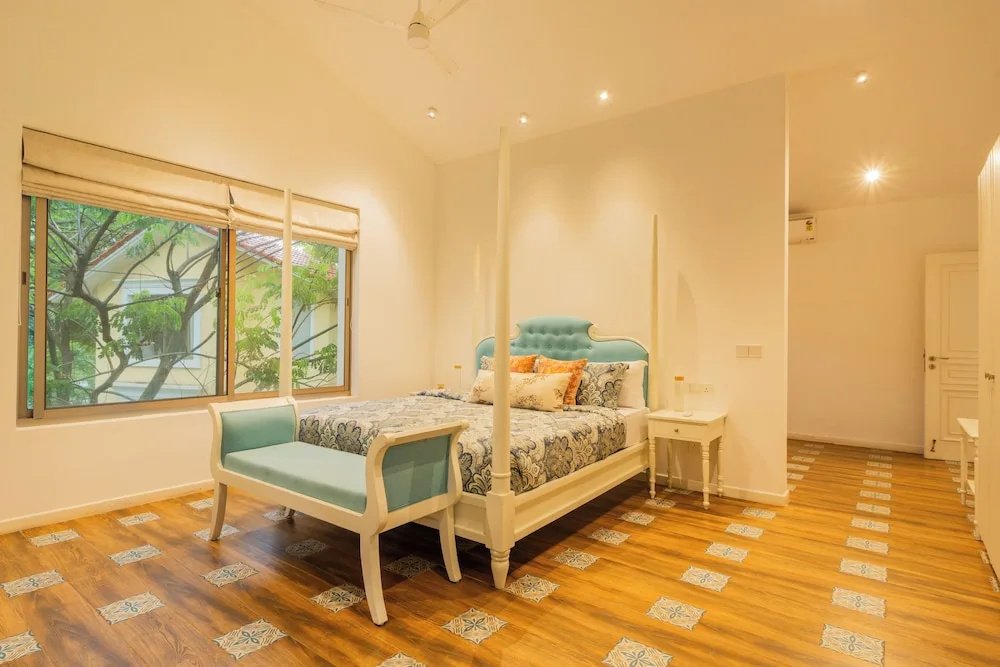 ELIVAAS Kensho Daisy | 5 BHK Villa With Plunge Pool