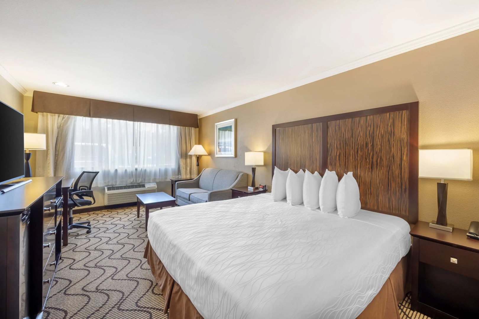 Foto - Best Western Plus Orchid Hotel & Suites