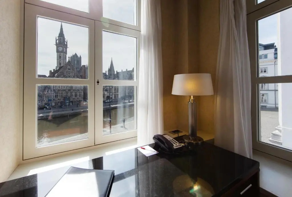 Photo - Ghent Marriott Hotel