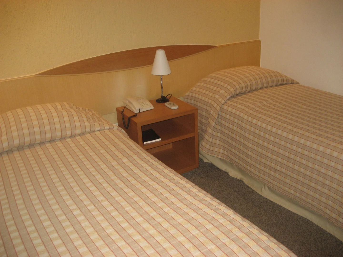 Foto - Brasília Santana Gold Flat