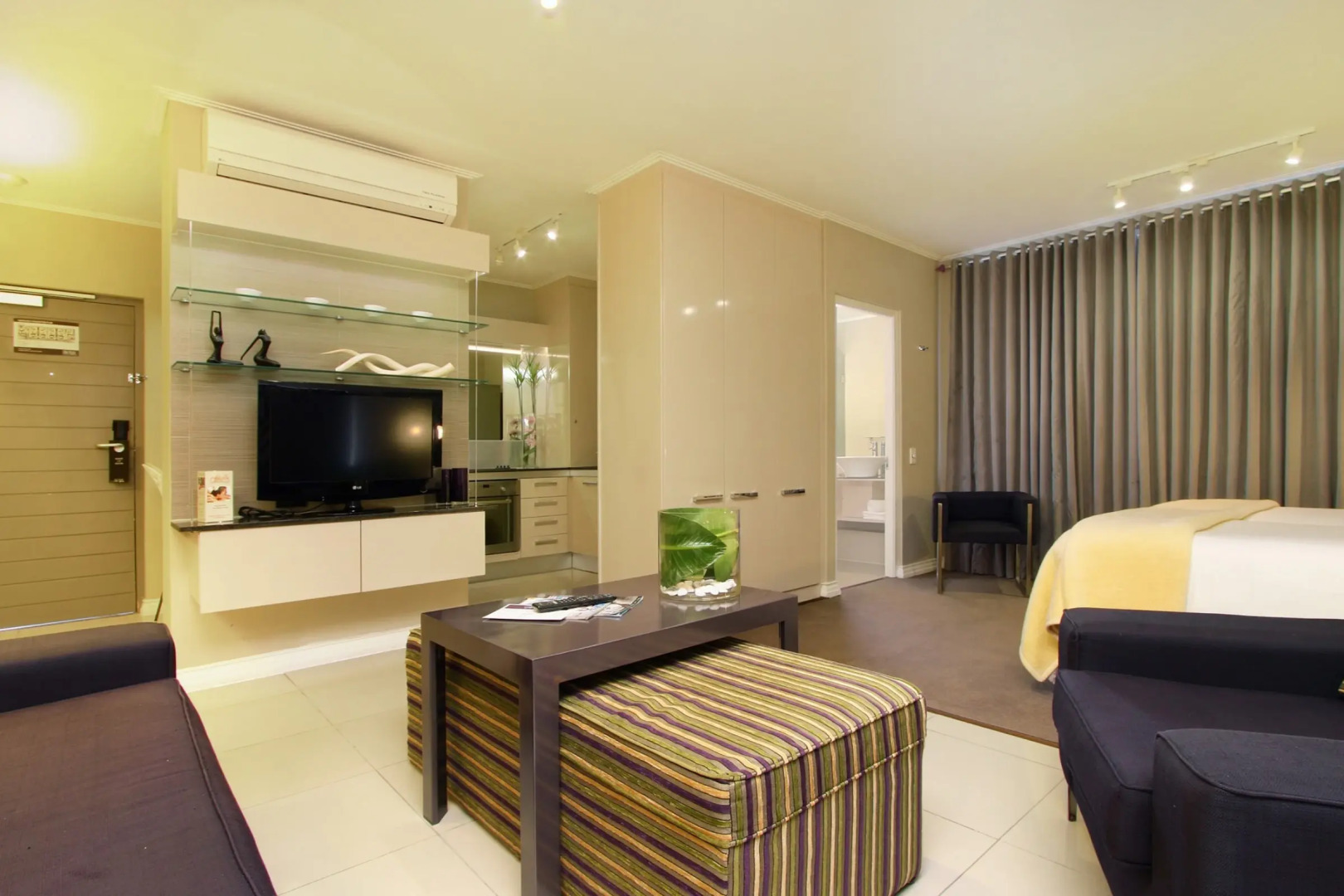 Foto - The Hyde All Suite Hotel