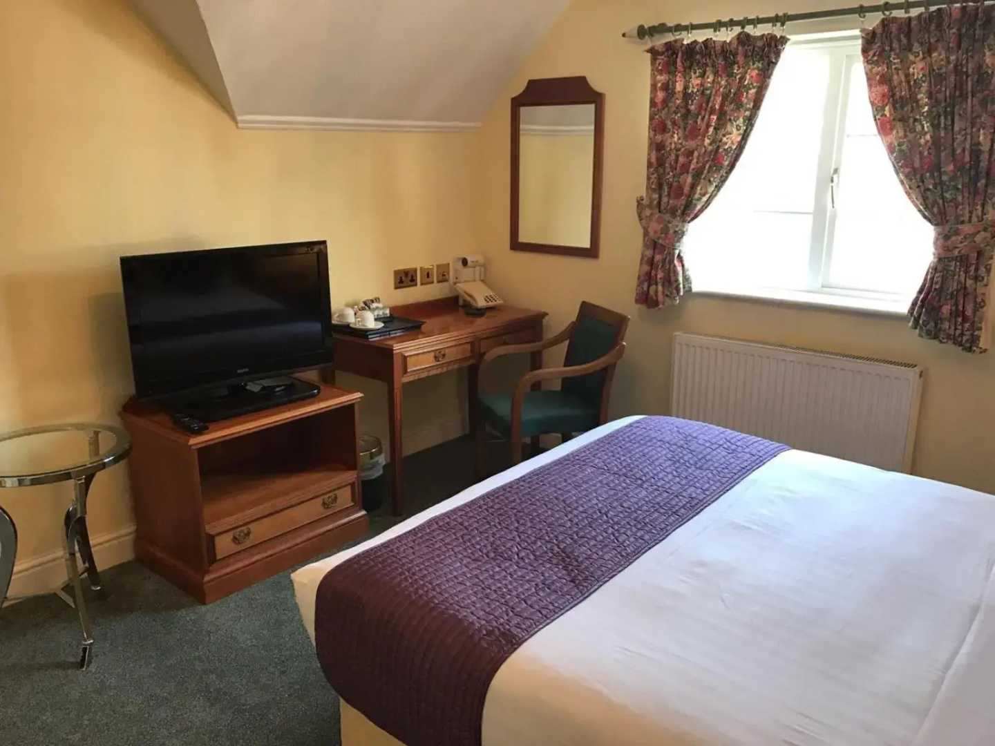 Photo - Harefield Manor Hotel