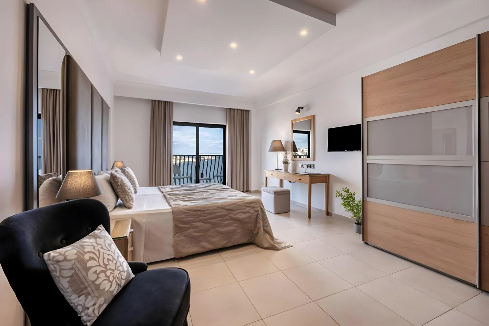 Foto - Plaza Regency Hotels