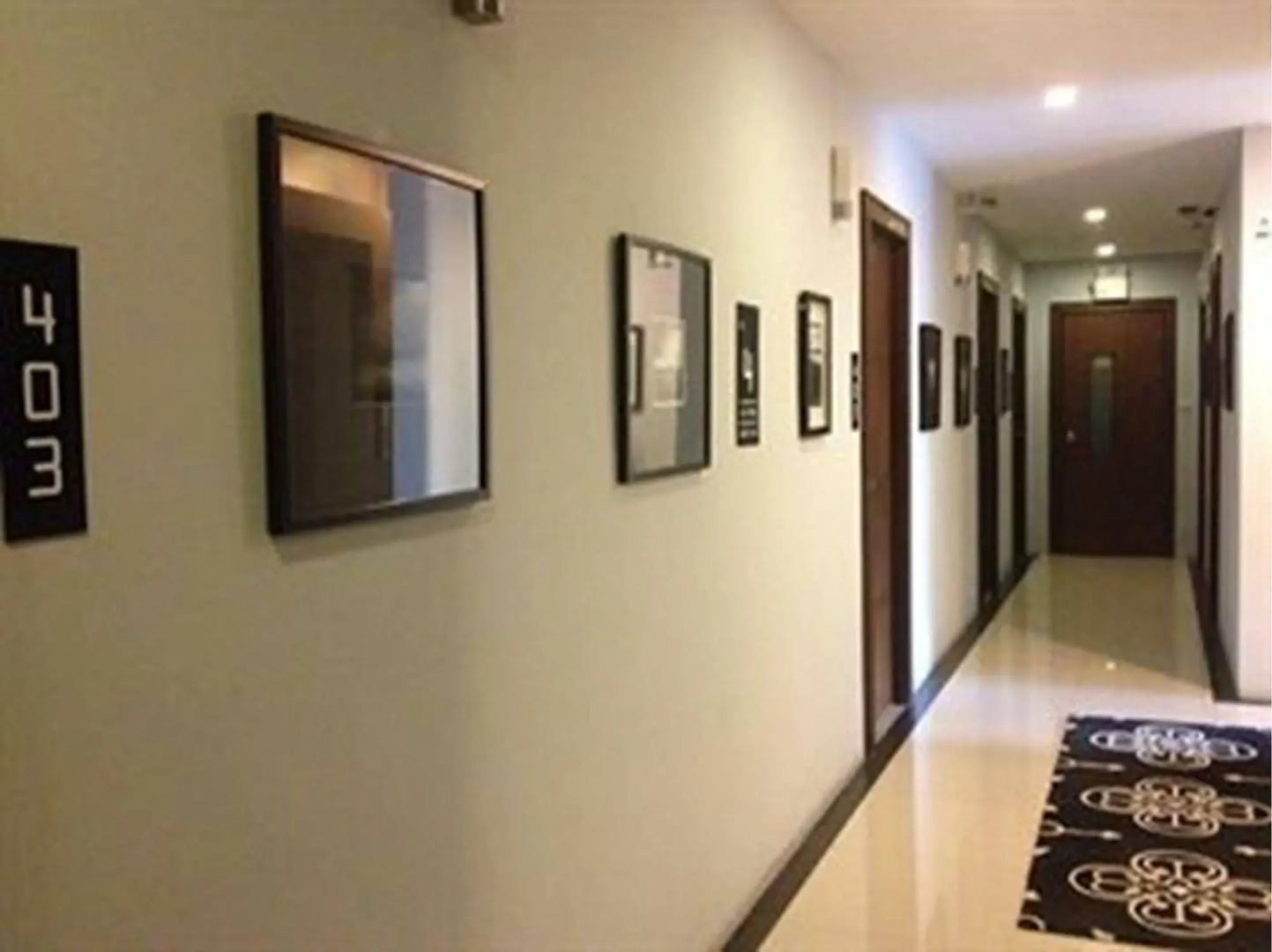 Foto - iCheck inn Gems Center Silom