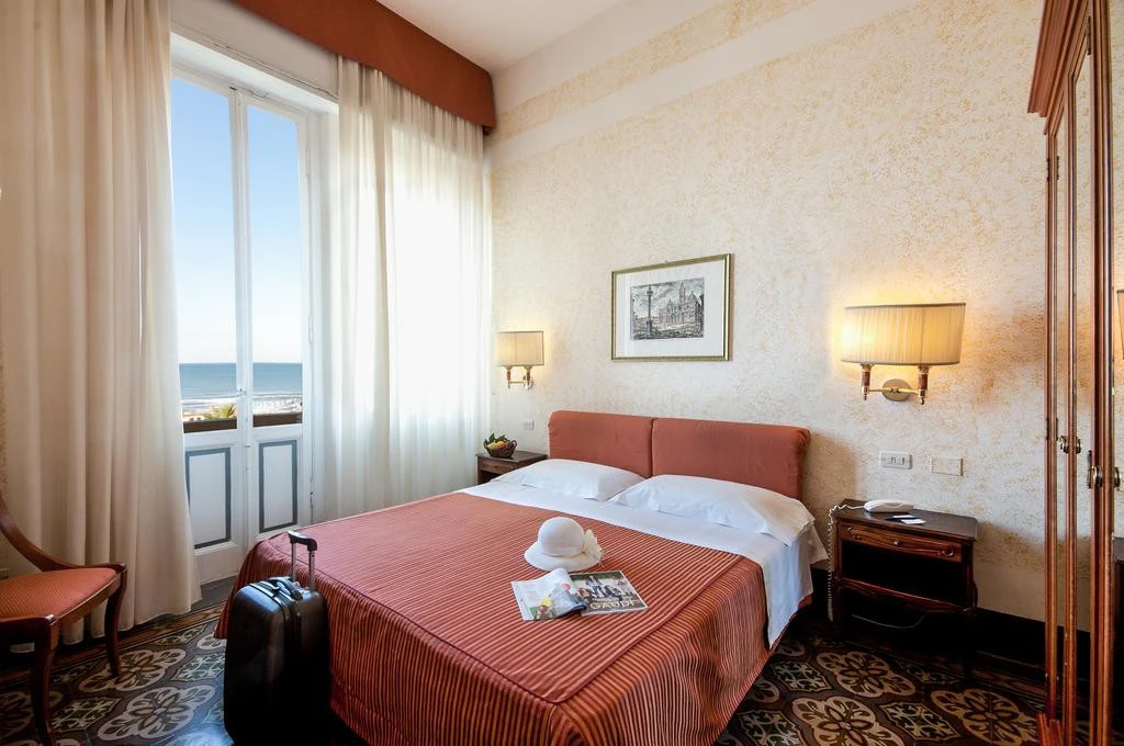 Photo - Grand Hotel Royal