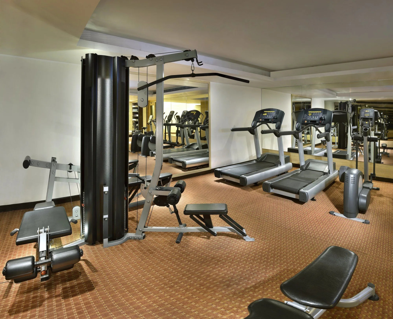 Foto - Four Points by Sheraton New Delhi, Airport Highway