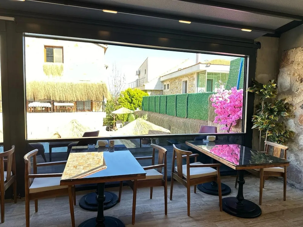 Photo - Stone House Foca Butik Otel