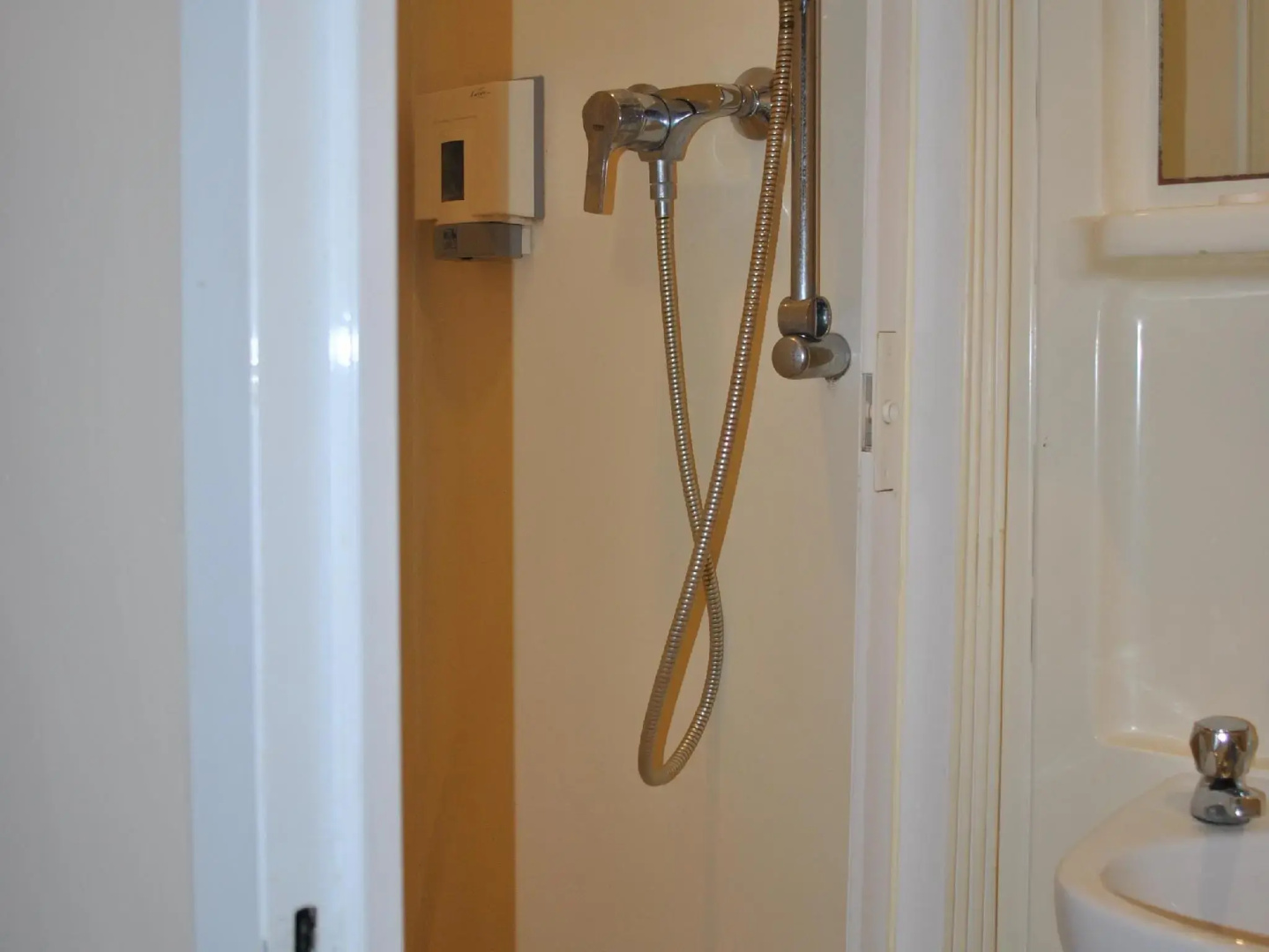 Photo - Guilford House Hotel