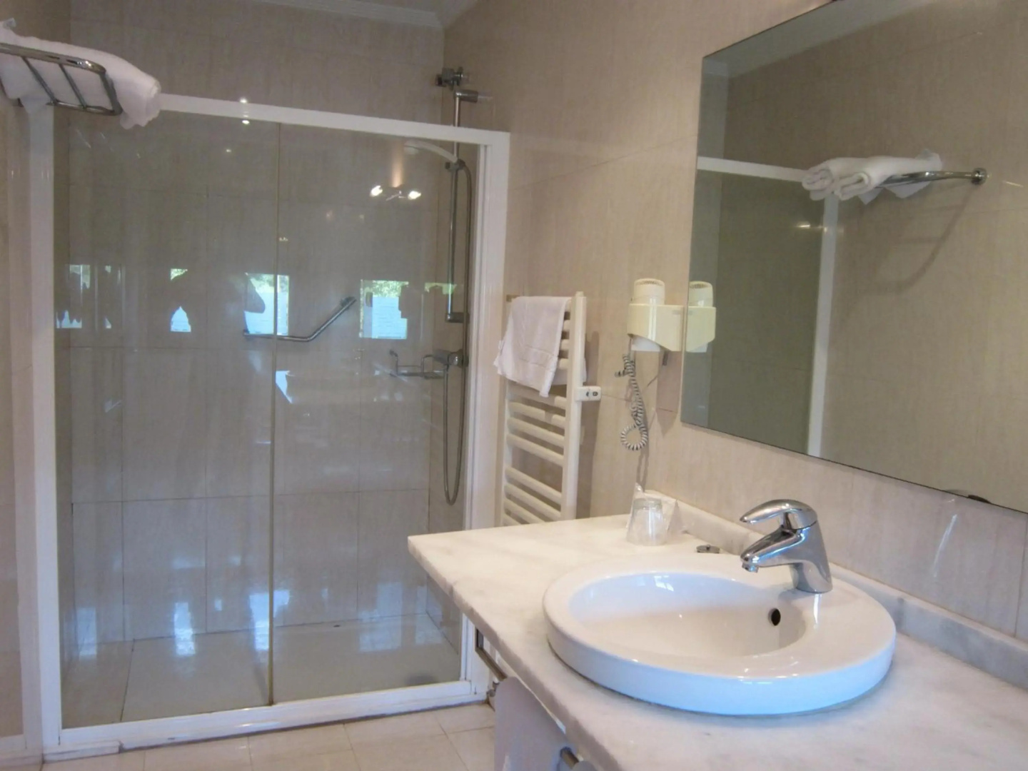 Photo - Euba