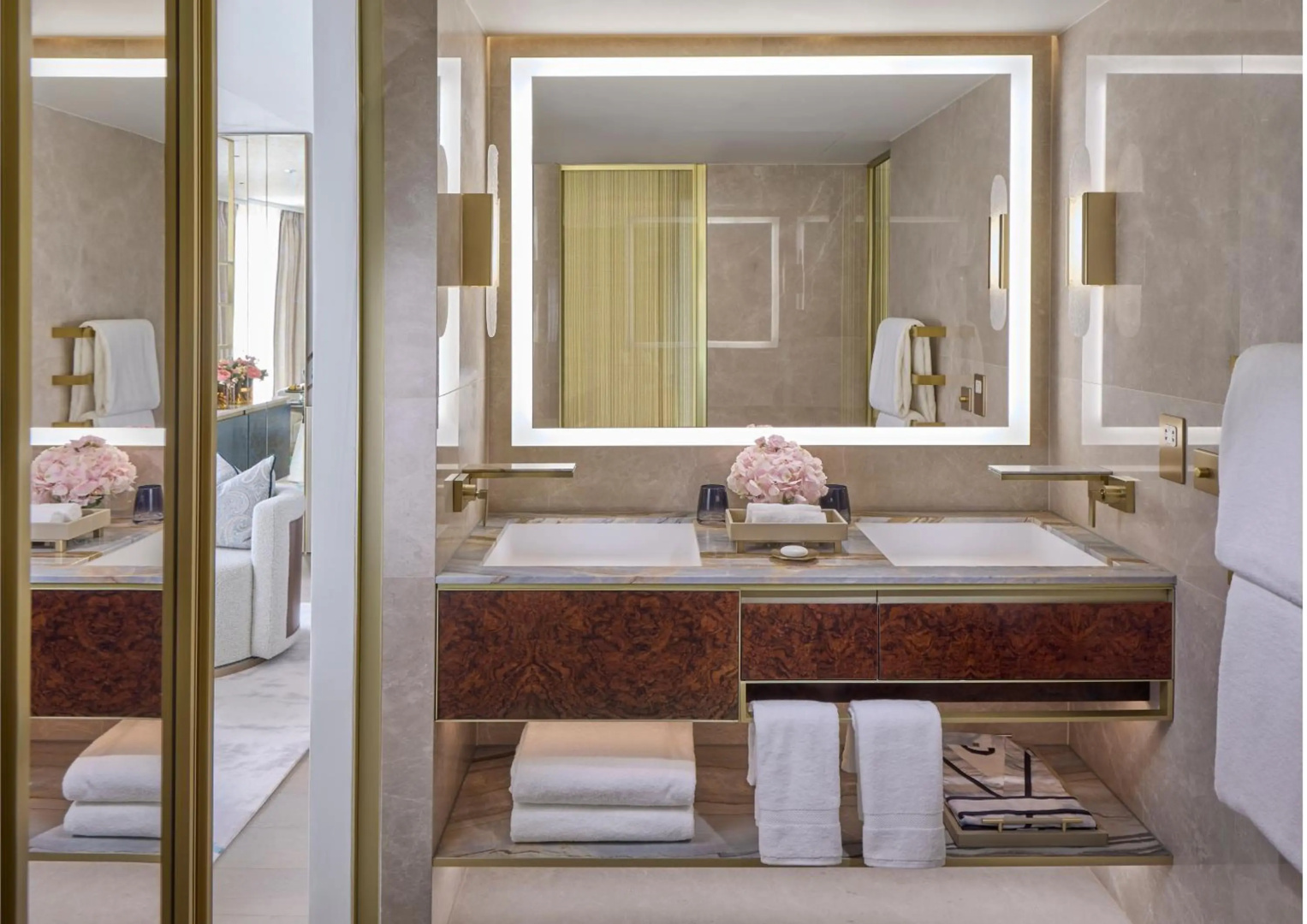 Photo - Mandarin Oriental Mayfair, London