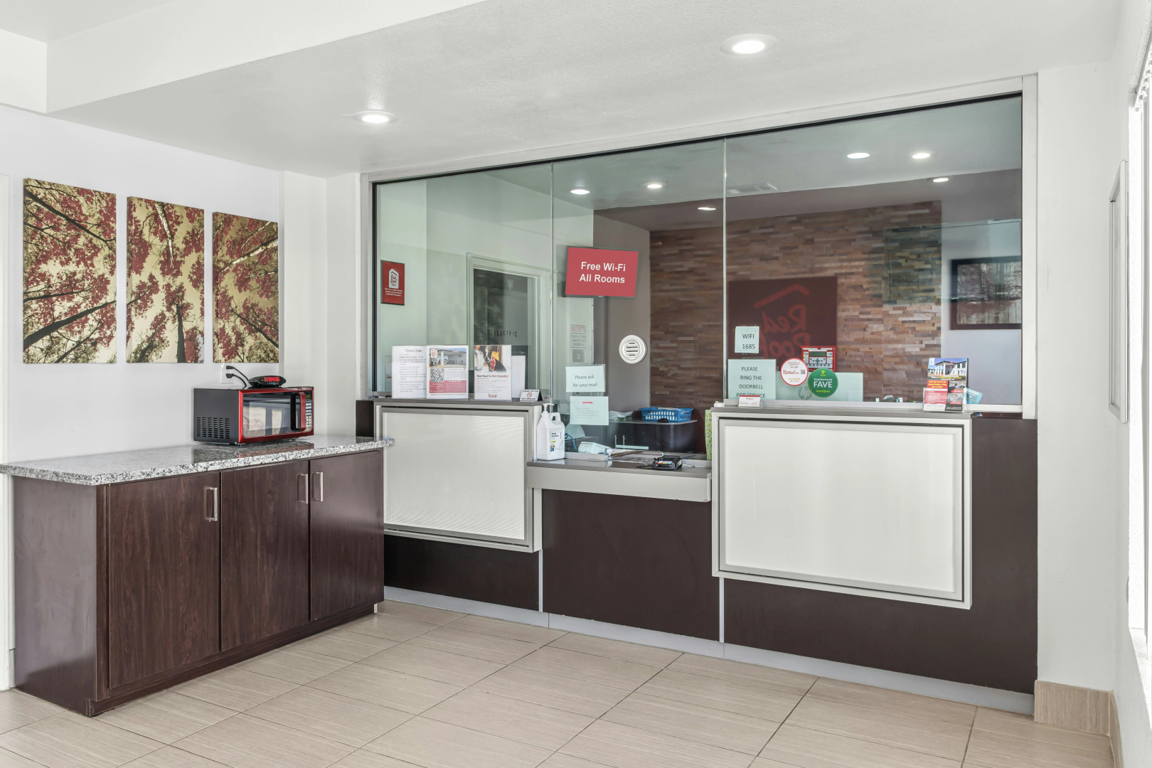 Photo - Red Roof Inn Houston – Jersey Village