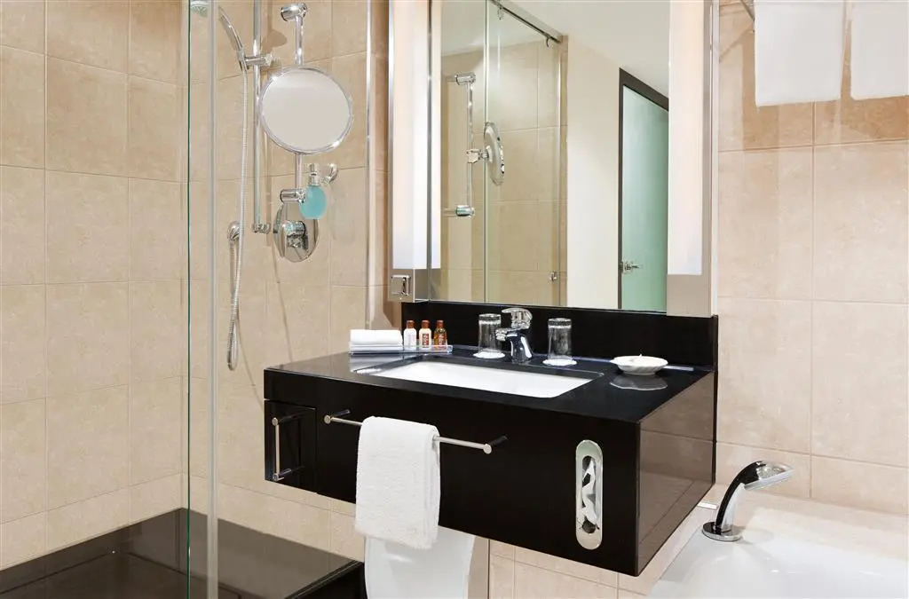 Photo - Four Points by Sheraton Munich Arabellapark