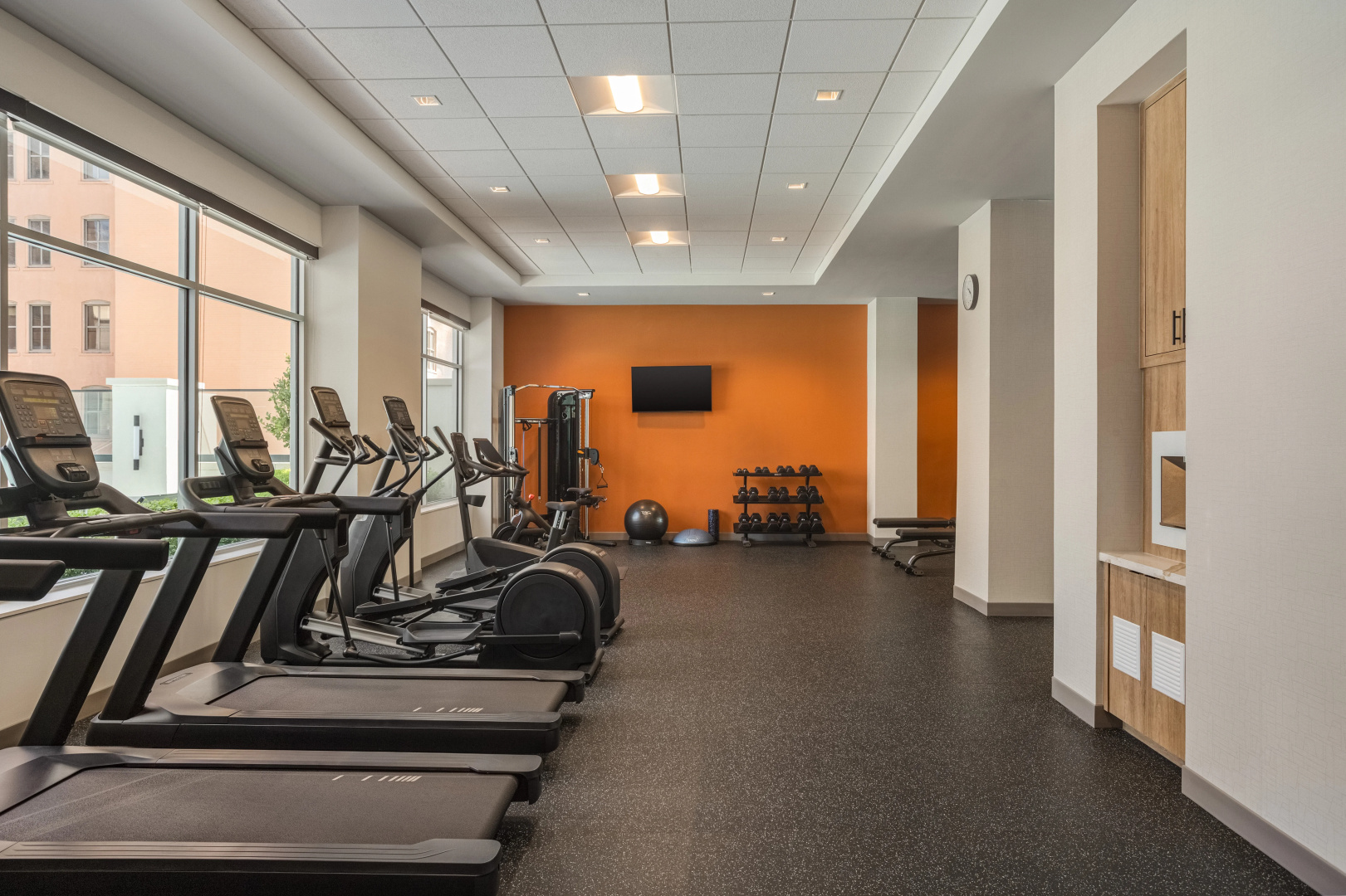 Photo - Staybridge Suites Houston Downtown by IHG