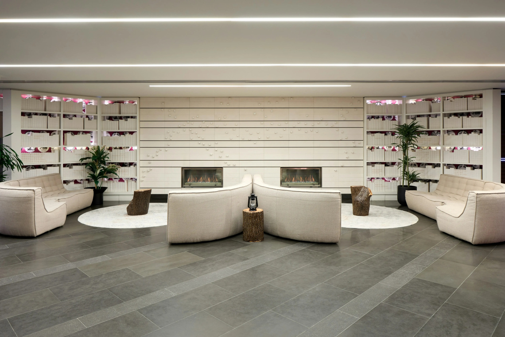 Photo - DoubleTree by Hilton Montreal