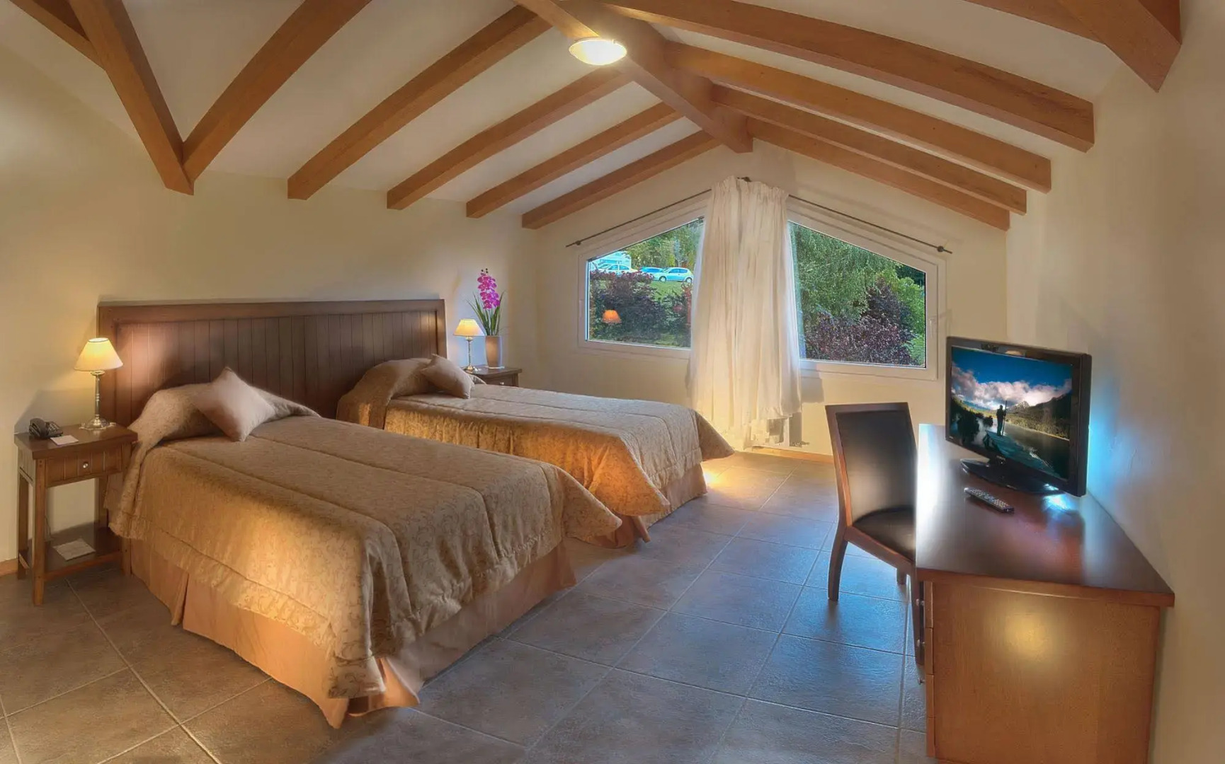 Foto - Huinid Bustillo Cabañas