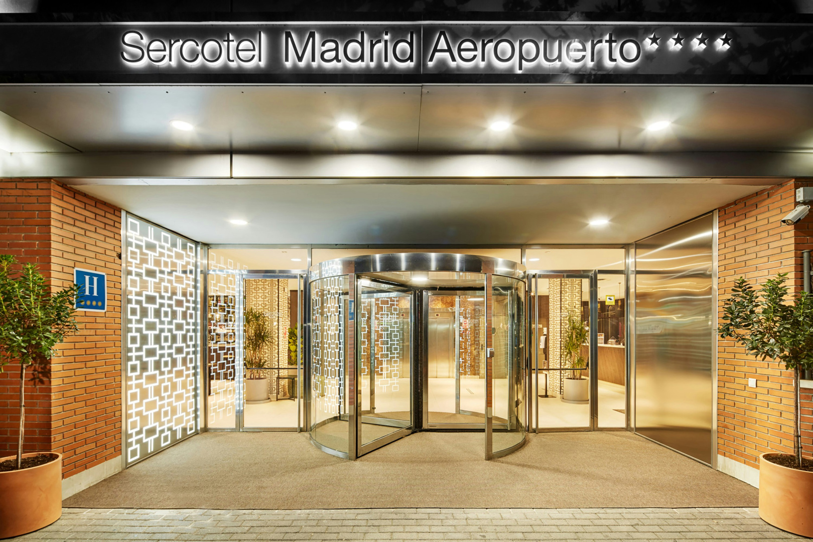 Foto - Sercotel Madrid Aeropuerto