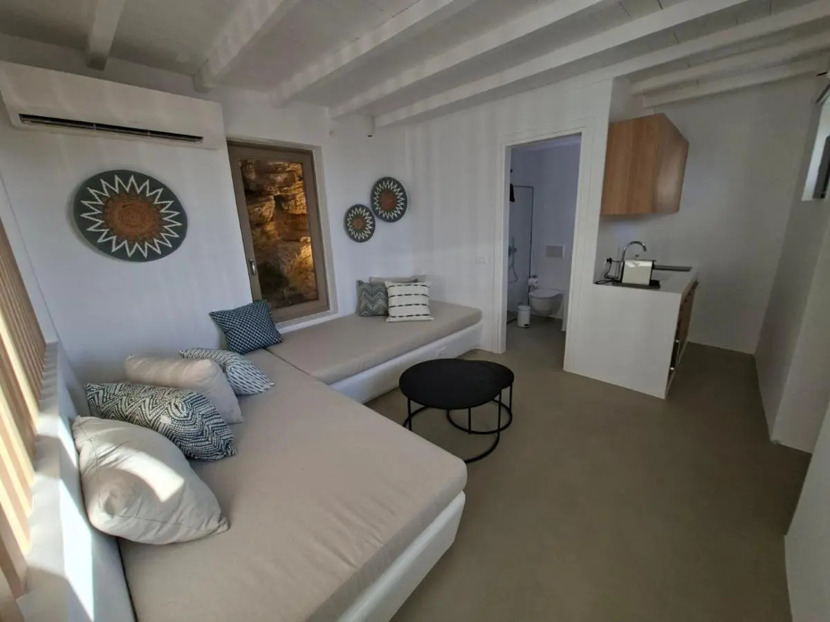 Andelias Signature Suites