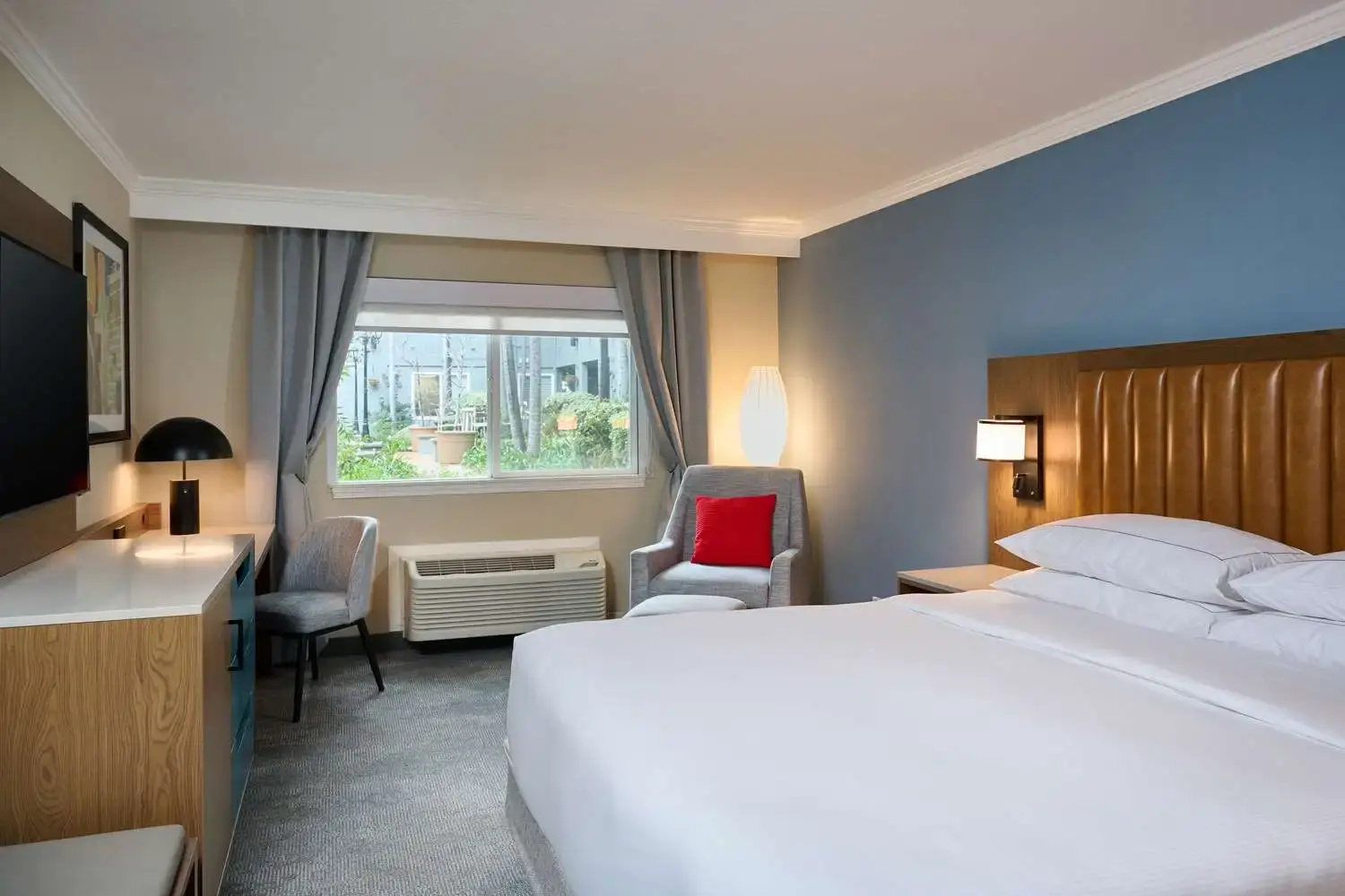 Foto - DoubleTree by Hilton Chatsworth