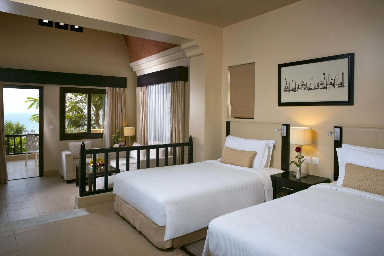 The Cove Rotana Resort Ras Al Khaimah (beach)