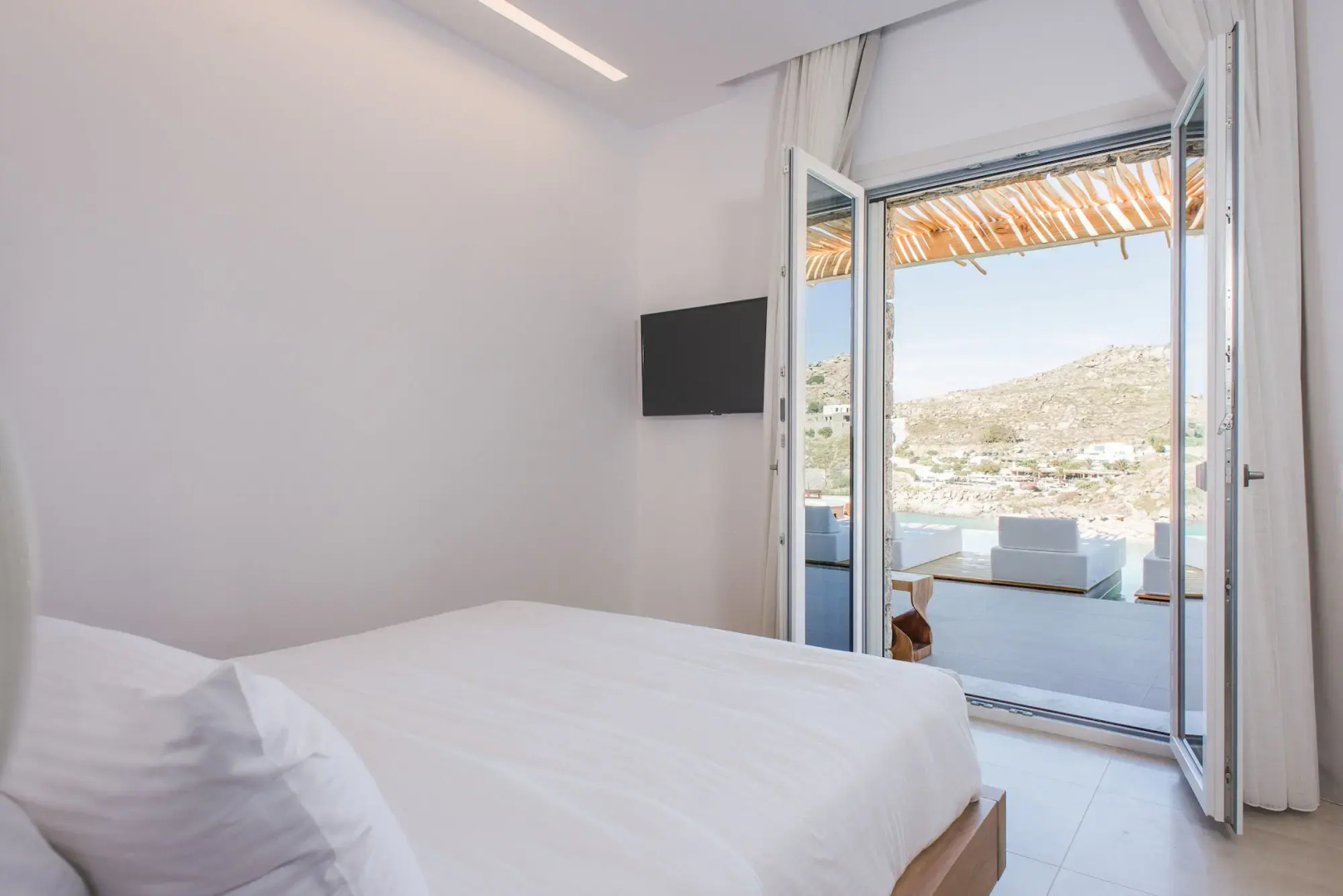 Foto - Beyond Beachfront Super Paradise Villa