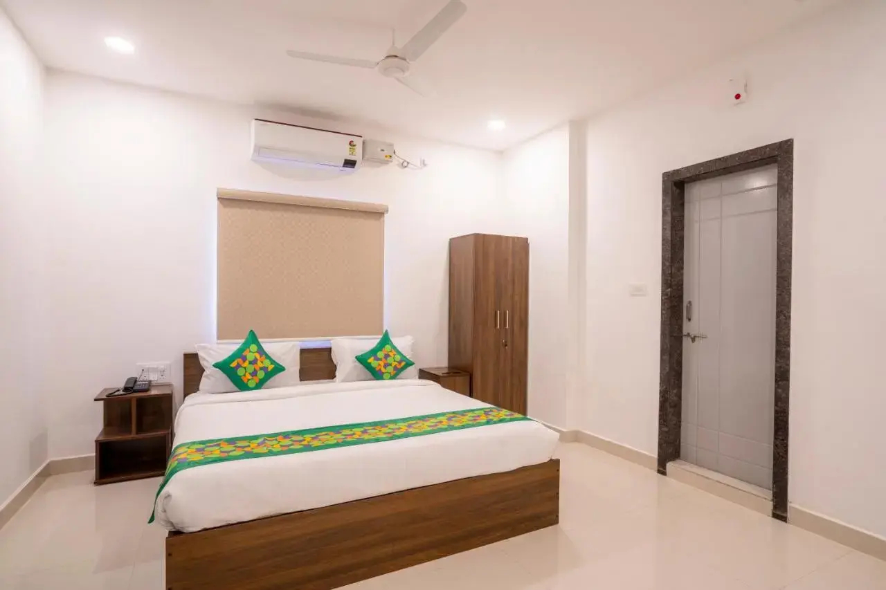Photo - Treebo De Alphabet Gachibowli