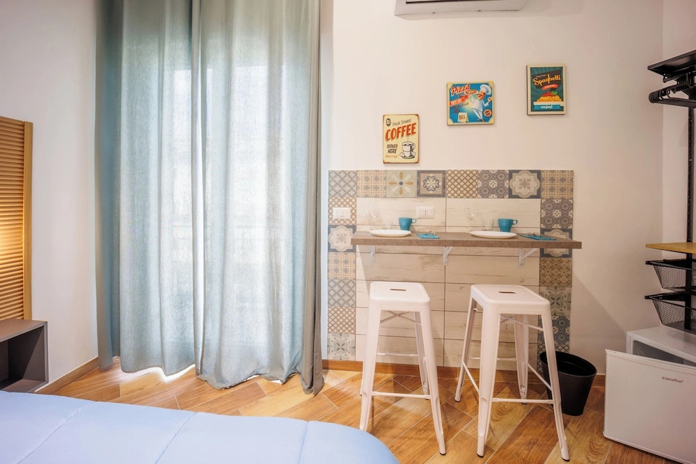 Photo - Tony Suites Napoli