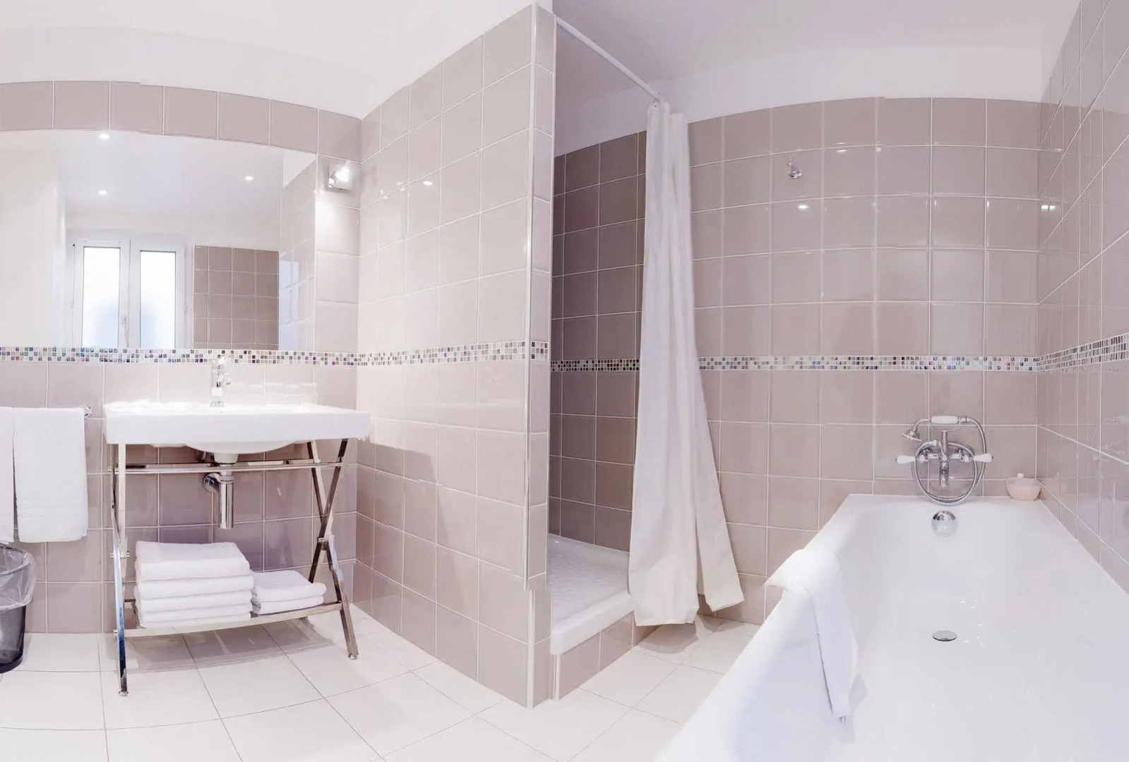 Photo - Hotel Grand Coeur Latin