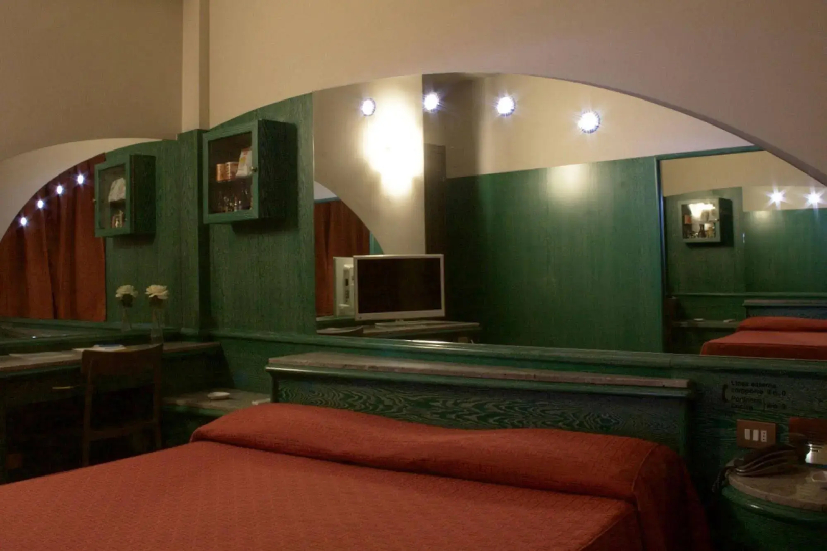 Foto - Hotel Motel 2000