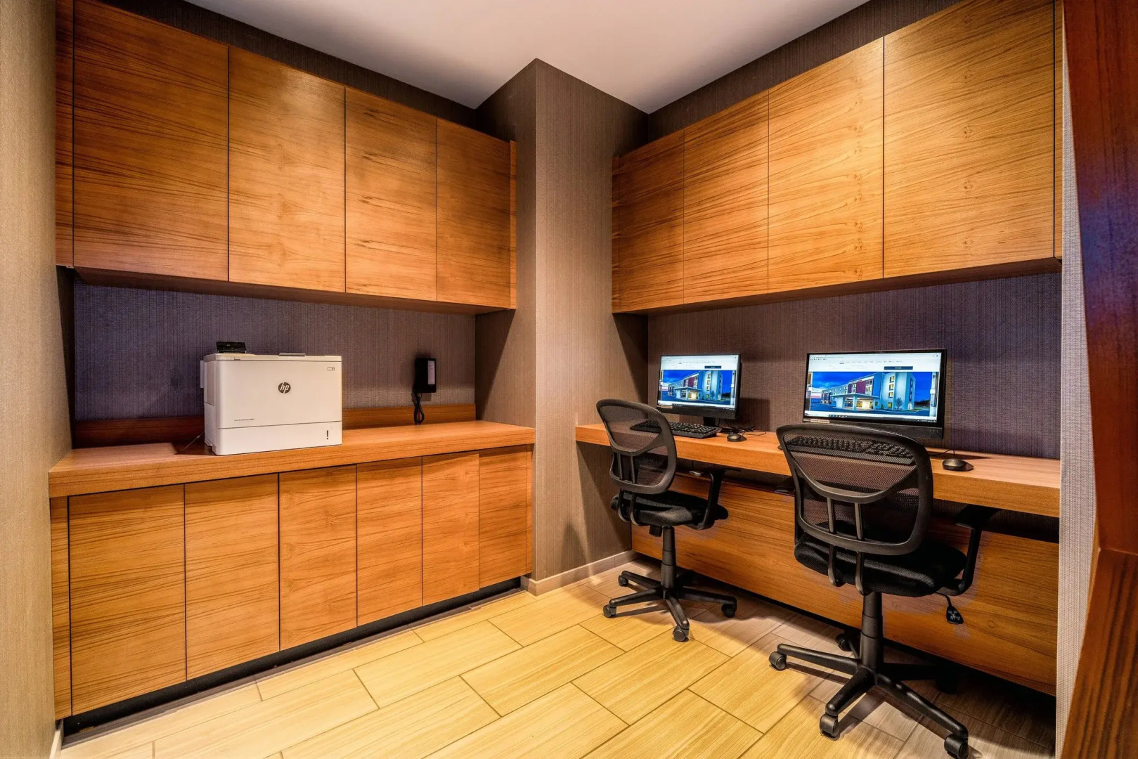 Photo - SpringHill Suites by Marriott Oakland Airport