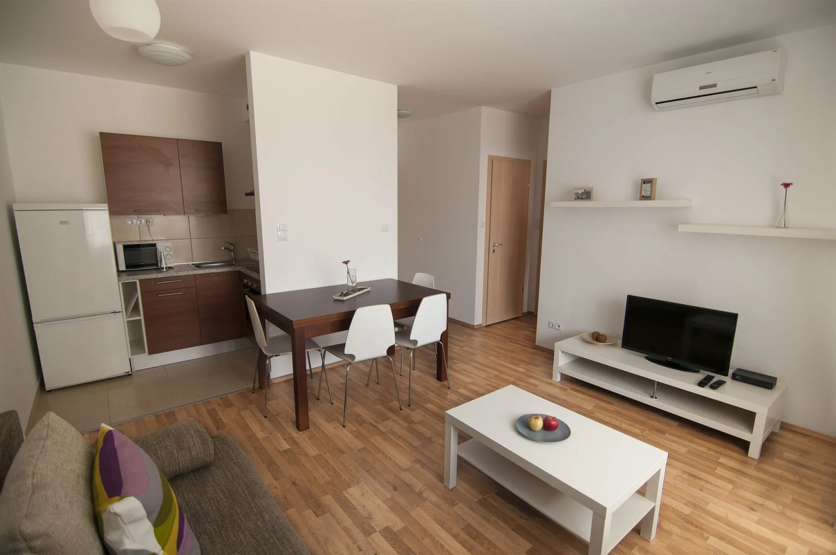 Foto - Corvin Center Suites