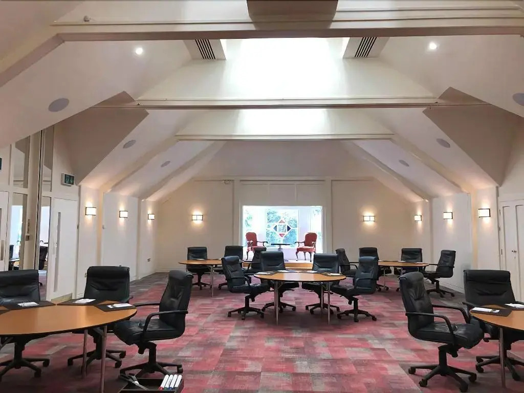 Photo - Warren House Hotel