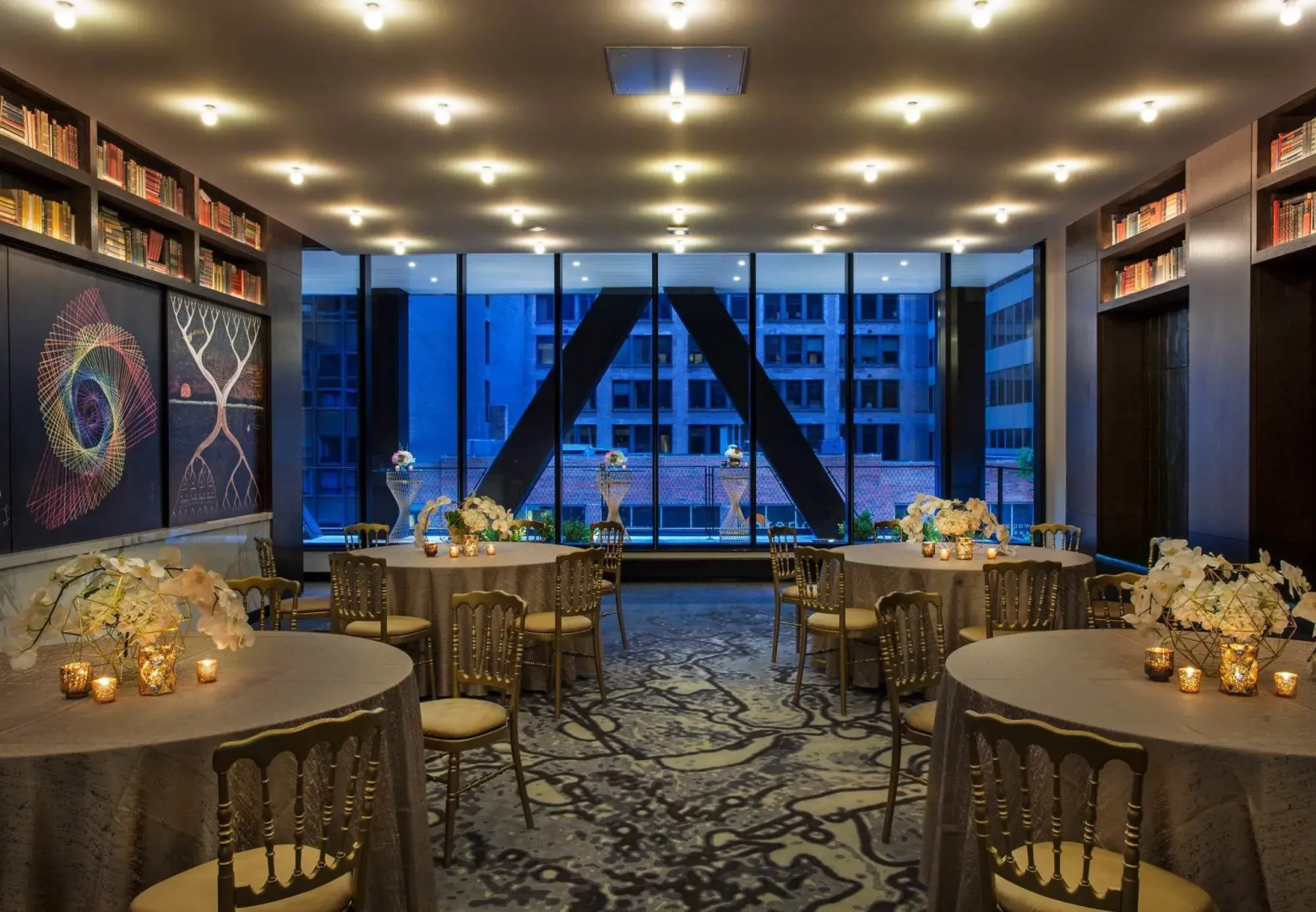 Photo - Hotel EMC2, Autograph Collection