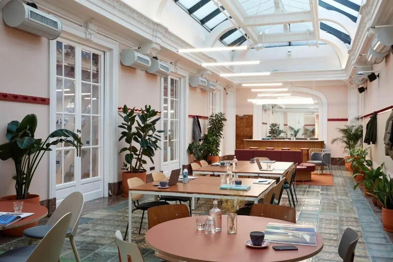 Photo - The Social Hub Madrid 4 star