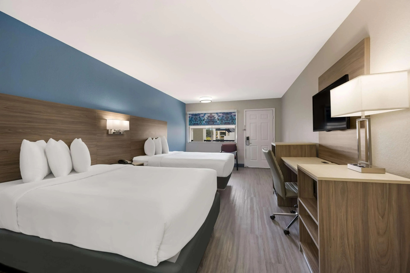 Photo - SureStay Hotel by Best Western Spring North Houston