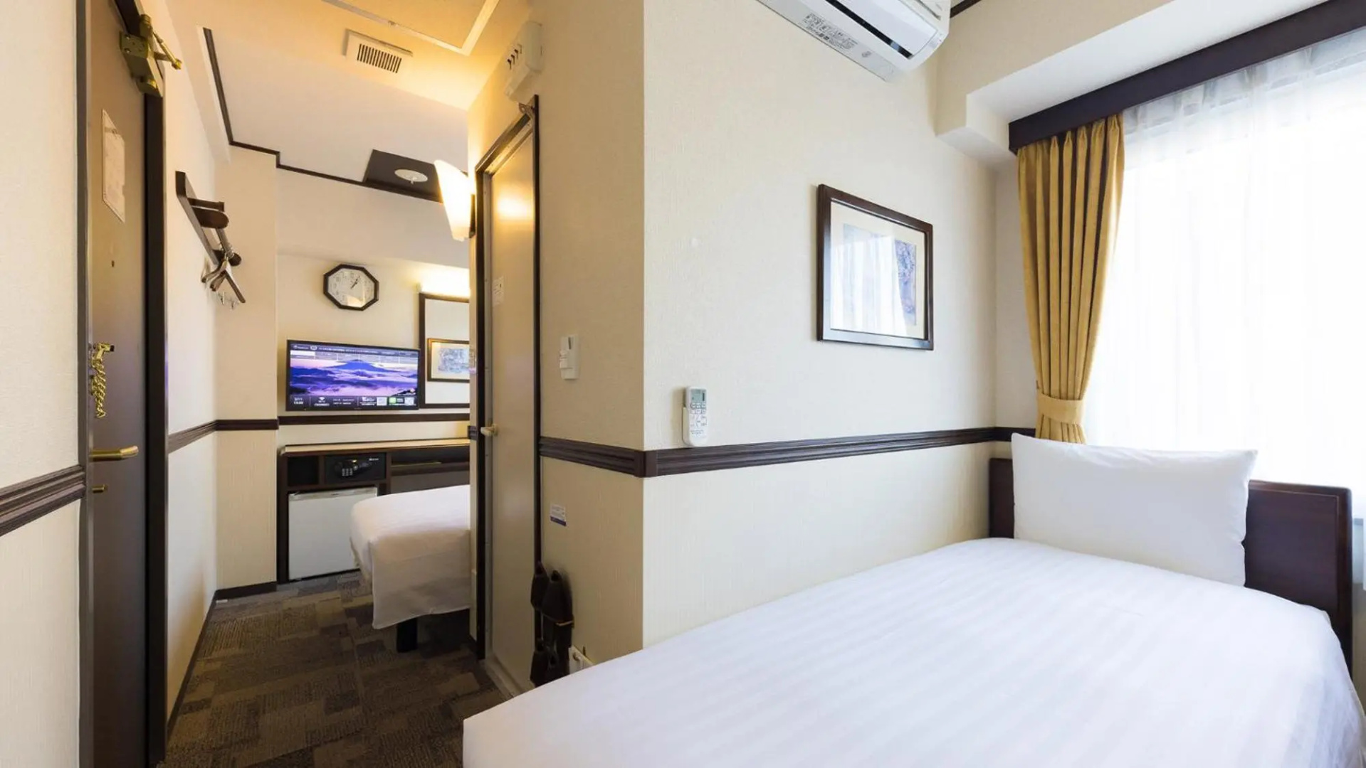 Photo - Toyoko Inn Osaka Shinsaibashi Nishi