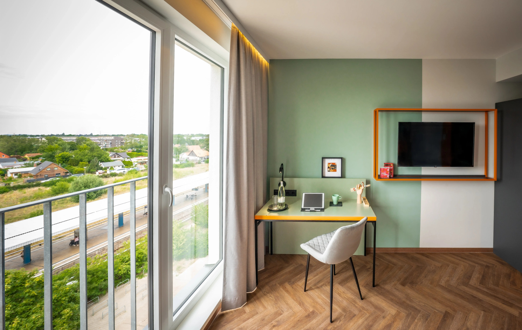 Foto - LOGINN Hotel Berlin Airport