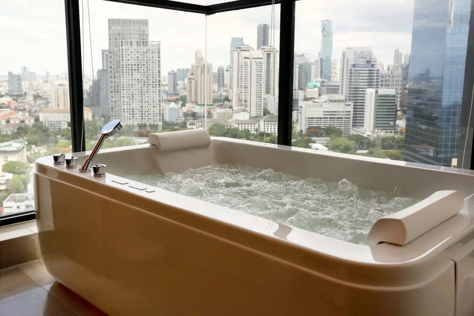 Foto - AETAS lumpini