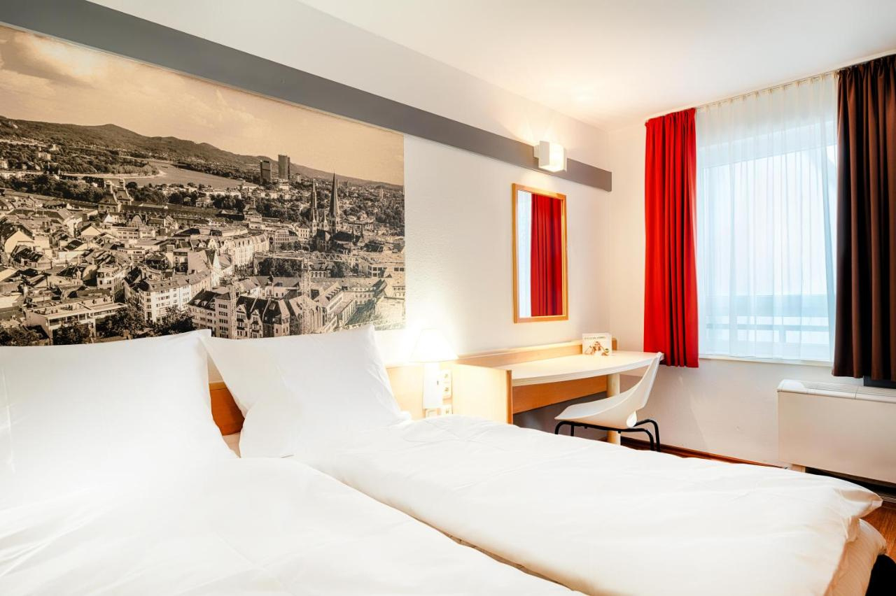 Photo - ibis Bonn