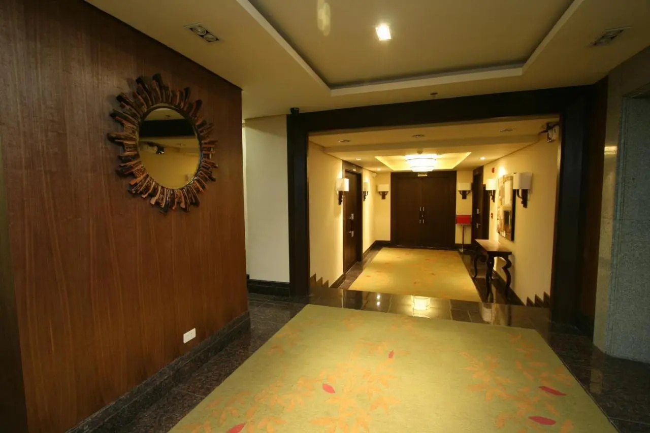 Foto - Crown Regency Hotel Makati