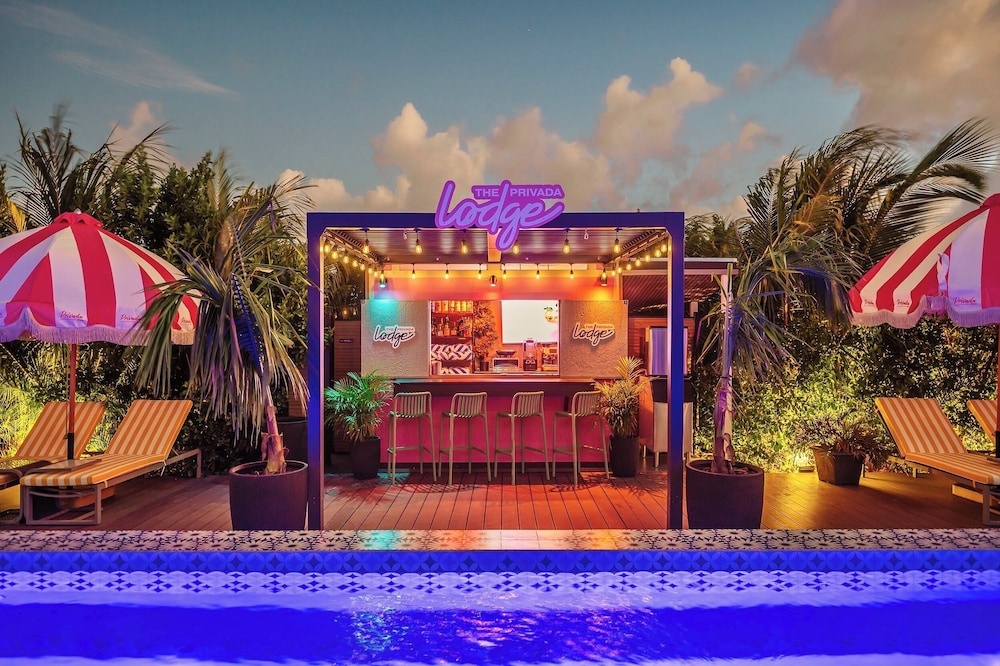 Foto - Privada Stays - Private Pools & Colorful-Chic Boutique Hotel