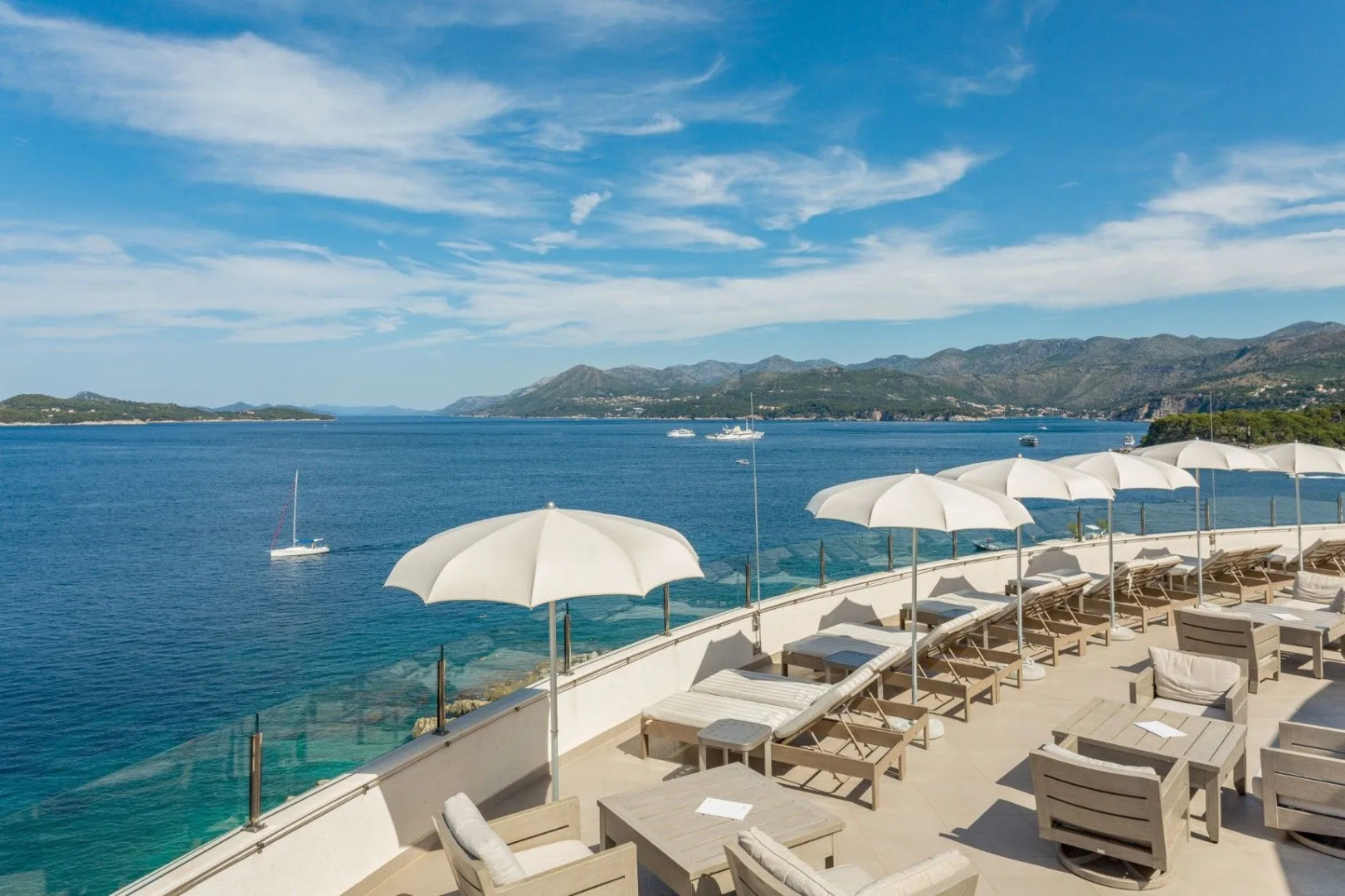 Photo - Royal Princess Hotel