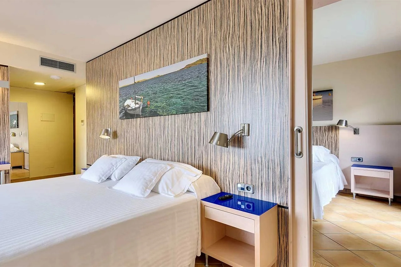 Photo - Seth Punta Prima