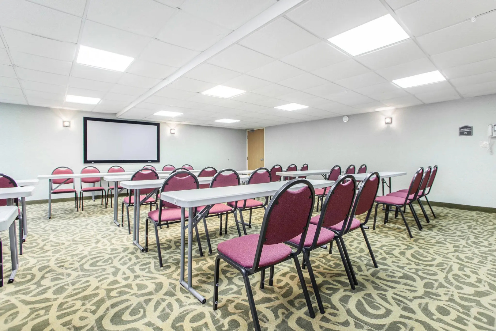 Foto - Red Roof Inn & Suites Mt Holly - McGuire AFB