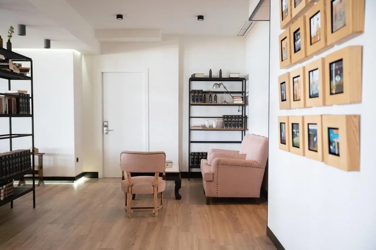 Photo - FAY Victoria Beach