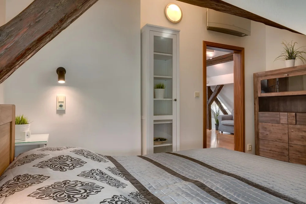 Photo - Selinor Old Town Apartments