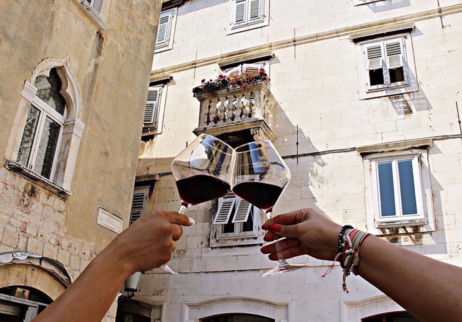 Photo - Plaza Marchi Old Town - MAG Quaint & Elegant Boutique Hotels