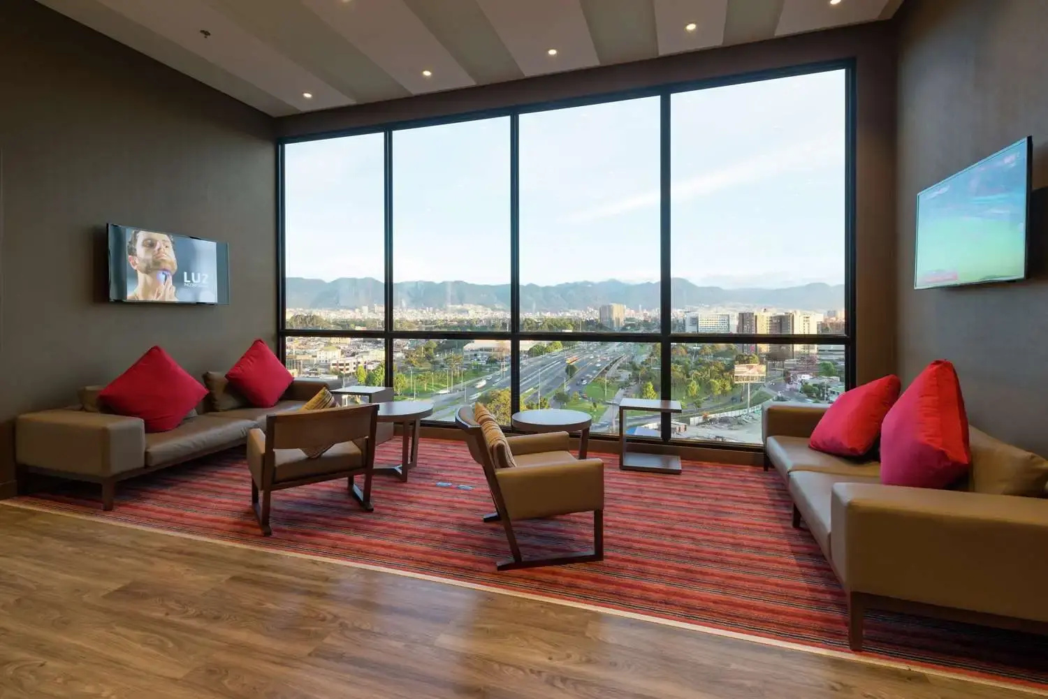 Photo - Hampton by Hilton Bogota Airport