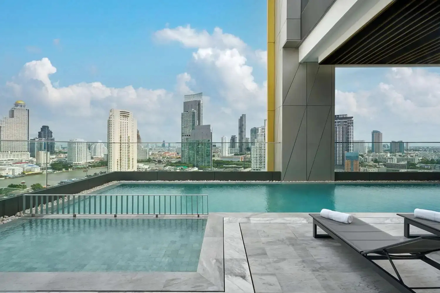 Foto - Hilton Garden Inn Bangkok Riverside