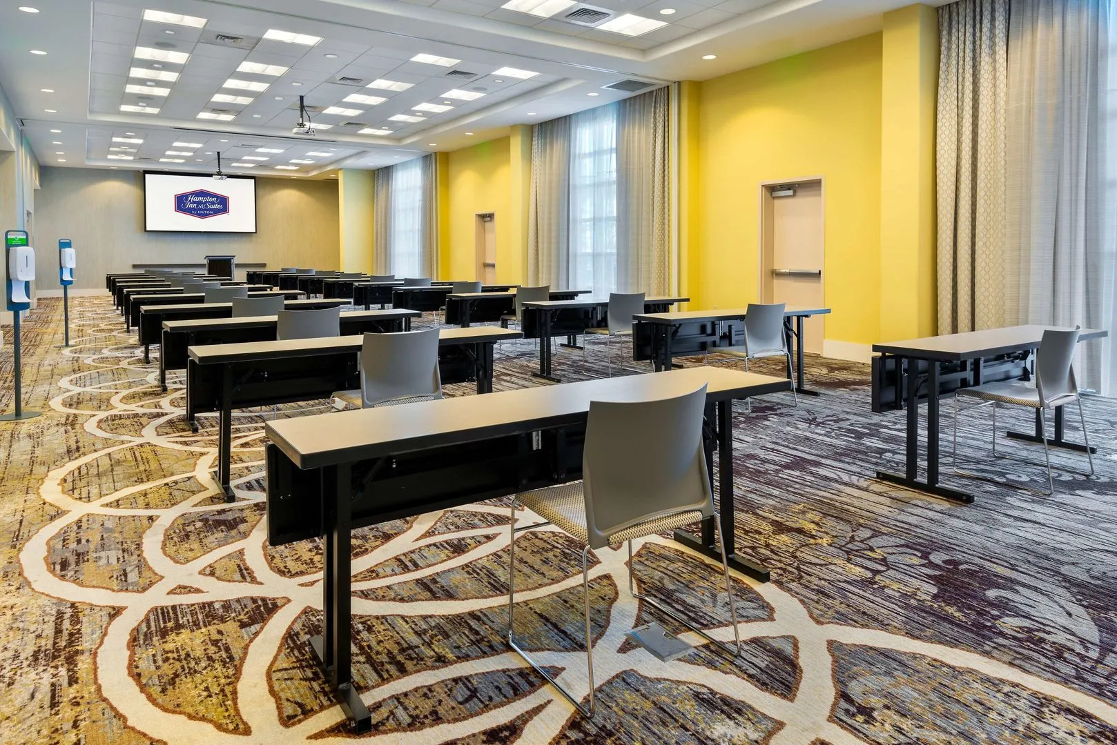 Photo - Hampton Inn & Suites Tampa Airport Avion Park Westshore