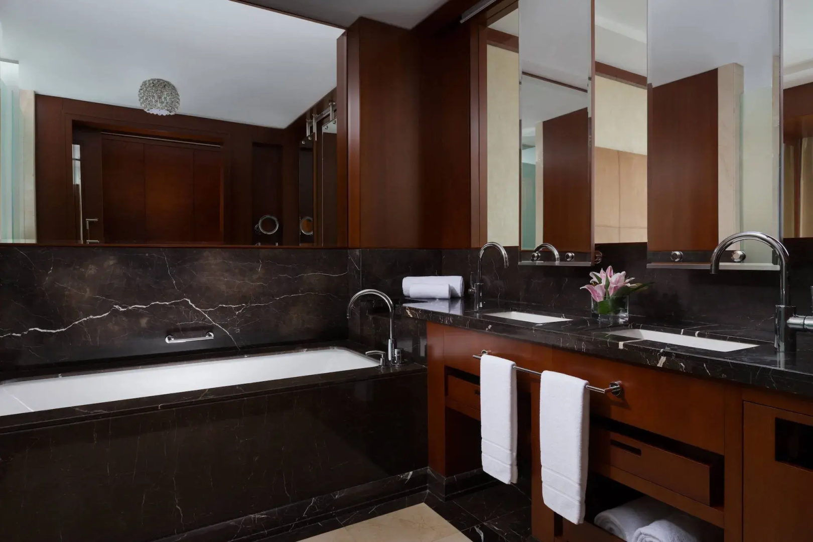 Photo - The Ritz-Carlton, Almaty